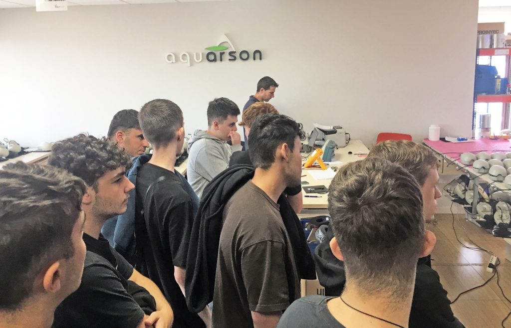 Explorando la digitalización del suministro con alumnado del Centro Somorrostro