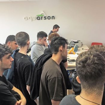 Explorando la digitalización del suministro con alumnado del Centro Somorrostro